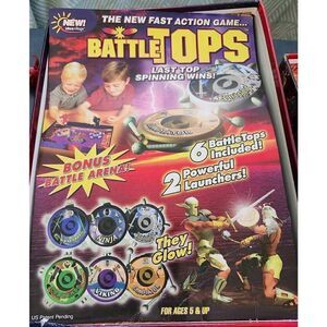Battle Tops by Idea Village with Bonus Battle Arena and 6 Tops & 2 Launchers.  T